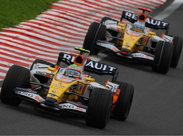 Titel-Bild zur News: Nelson Piquet vor Fernando Alonso