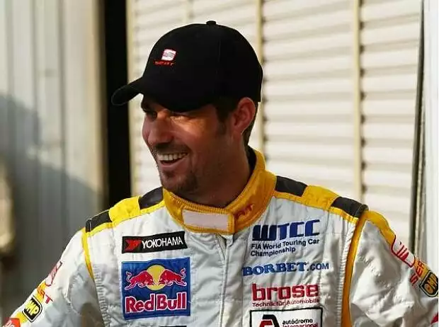 Titel-Bild zur News: Tiago Monteiro