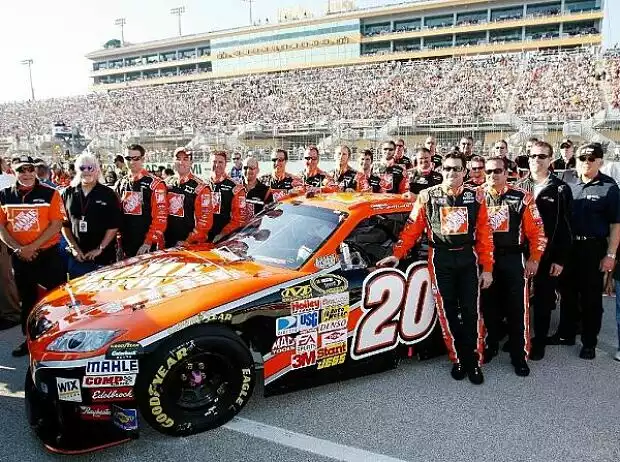 Titel-Bild zur News: Tony Stewart