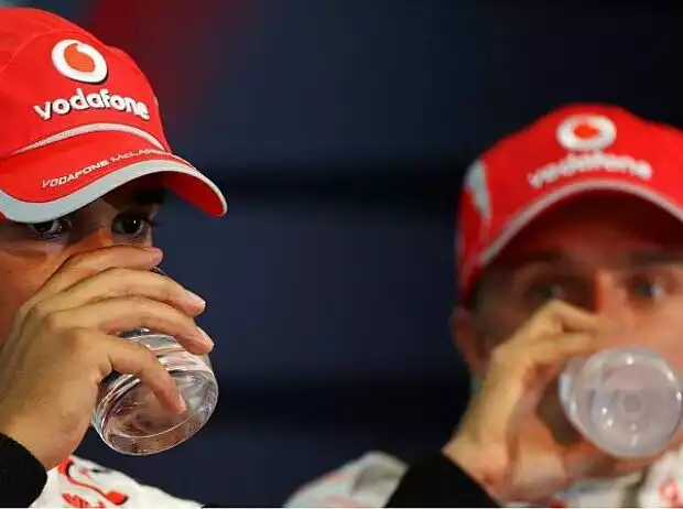 Lewis Hamilton und Heikki Kovalainen Titel-Bild zur News: Lewis Hamilton und Heikki Kovalainen