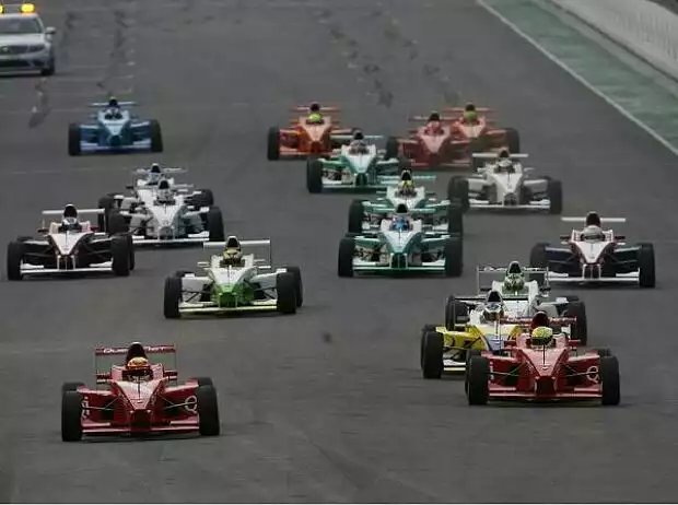 Formel BMW Titel-Bild zur News: Formel BMW