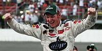 Bild zum Inhalt: Earnhardt Jr. wieder der beliebteste NASCAR-Fahrer