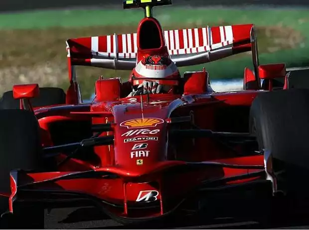 Kimi Räikkönen Titel-Bild zur News: Kimi Räikkönen
