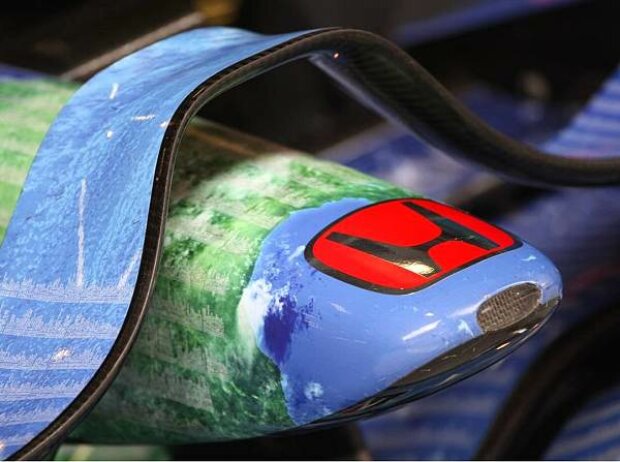 Titel-Bild zur News: Honda RA107 Frontflügel