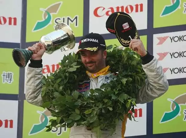 Titel-Bild zur News: Yvan Muller