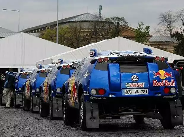 Dakar Touareg Titel-Bild zur News: Dakar Touareg