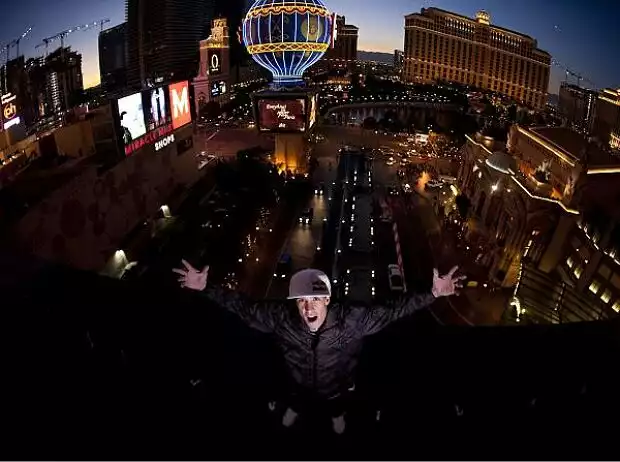 Robbie Maddison in Las Vegas Titel-Bild zur News: Robbie Maddison in Las Vegas
