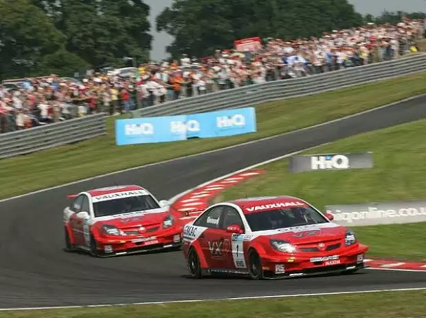 Fabrizio Giovanardi und Matt Neal Titel-Bild zur News: Fabrizio Giovanardi und Matt Neal