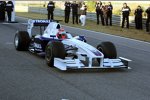 Robert Kubica (BMW Sauber F1 Team) beginnt die erste Runde im BMW Sauber F1.09