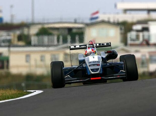 Titel-Bild zur News: Formel-3-Masters Zandvoort