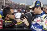 2007: Juan Pablo Montoya wird von Jimmie Johnson begrüßt