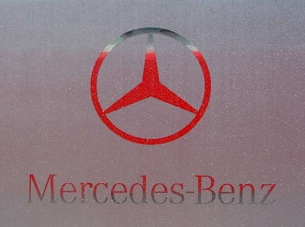 Titel-Bild zur News: Mercedes-Benz Logo
