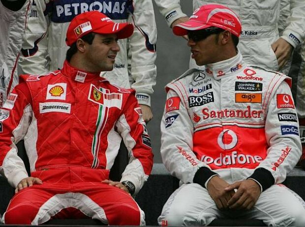 Titel-Bild zur News: Felipe Massa und Lewis Hamilton