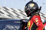 Martin Truex Jun. steigt nach seinem Run aus seinem EGR-Chevy