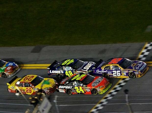 Jeff Gordon, Jamie McMurray Daytona, Daytona International Speedway Jeff Gordon, Jamie McMurray Daytona, Daytona International Speedway