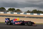 Sebastian Vettel (Red Bull) im neuen Red Bull-Renault Rb5