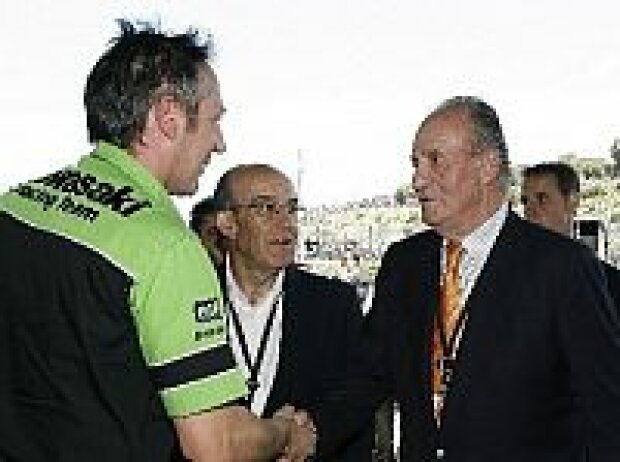 Titel-Bild zur News: Michael Bartholemy, Carmelo Ezpeleta und König Juan Carlos von Spanien