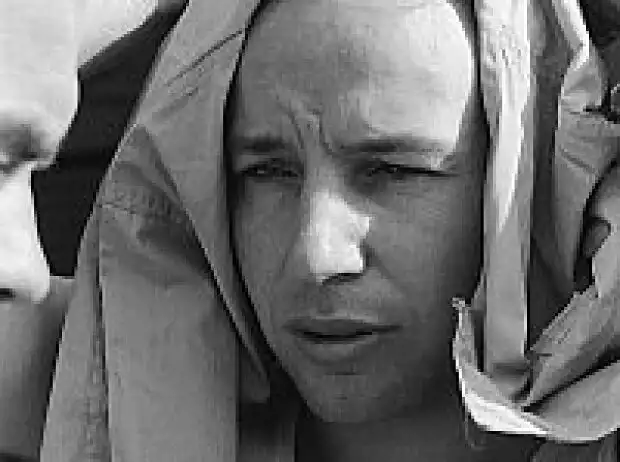 Titel-Bild zur News: John Surtees