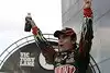 Bild zum Inhalt: Durststrecke beendet: Jeff Gordon gewinnt Daytona-Duel 1