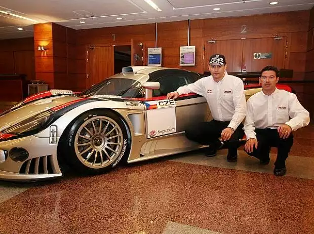 Ford Saleen S7, Karl Wendlinger und Ryan Sharp Titel-Bild zur News: Ford Saleen S7, Karl Wendlinger und Ryan Sharp
