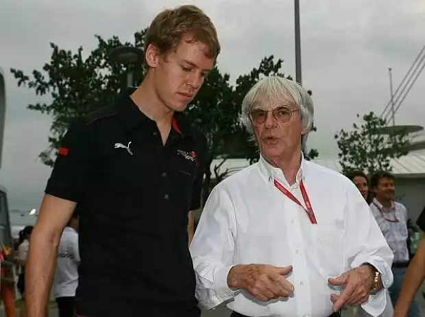 Sebastian Vettel und Bernie Ecclestone (Formel-1-Chef) Titel-Bild zur News: Sebastian Vettel und Bernie Ecclestone (Formel-1-Chef)