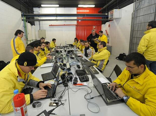 Datenanalyse bei SEAT, Barcelona, Circuit de Catalunya Datenanalyse bei SEAT, Barcelona, Circuit de Catalunya