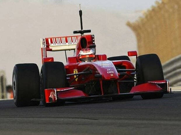 Kimi Räikkönen, Manama, Bahrain Sakhir Circuit Kimi Räikkönen, Manama, Bahrain Sakhir Circuit