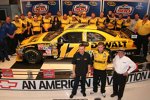  Matt Kenseth mit Crewchief Drew Blickensderfer und Jack Roush