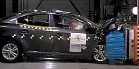 Bild zum Inhalt: Fünf Sterne für Toyota iQ und Avensis