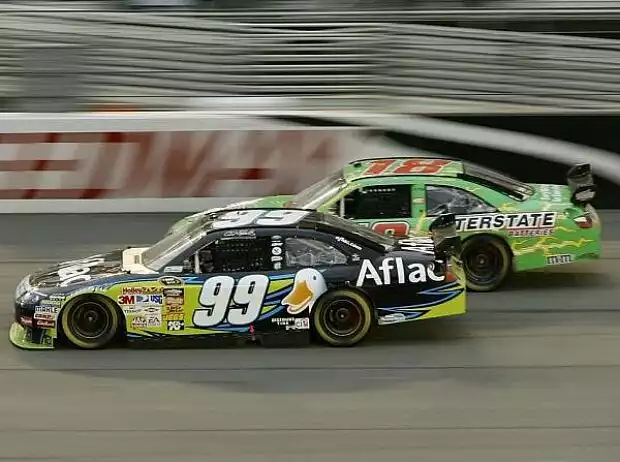Kyle Busch, Carl EdwardsFontana, California Speedway Titel-Bild zur News: Kyle Busch, Carl EdwardsFontana, California Speedway