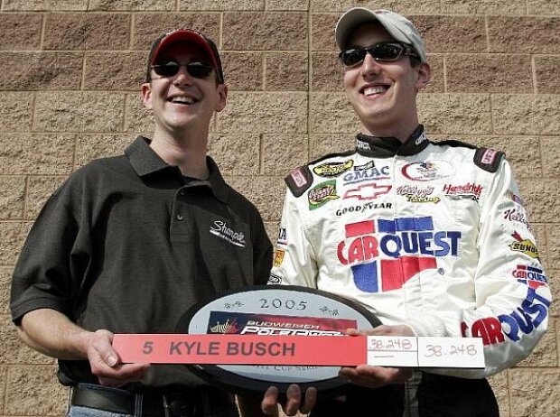 Kurt Busch Kyle Busch 2005