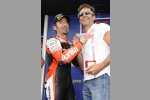 Max biaggi (Aprilia) und Weltmeister Troy Bayliss