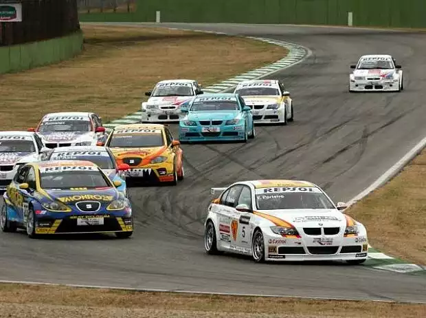 Felix Porteiro, Imola, Autodromo Enzo e Dino Ferrari Titel-Bild zur News: Felix Porteiro, Imola, Autodromo Enzo e Dino Ferrari