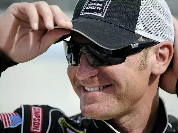 Titel-Bild zur News: Clint Bowyer