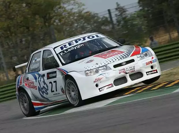 Kirill Ladygin, Imola, Autodromo Enzo e Dino Ferrari Titel-Bild zur News: Kirill Ladygin, Imola, Autodromo Enzo e Dino Ferrari