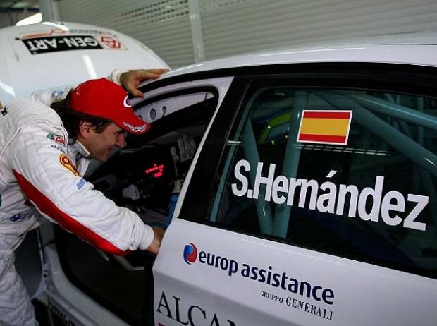Titel-Bild zur News: Sergio Hernandez, Alessandro Zanardi, Valencia, Circuit Comunitat Ricardo Tormo