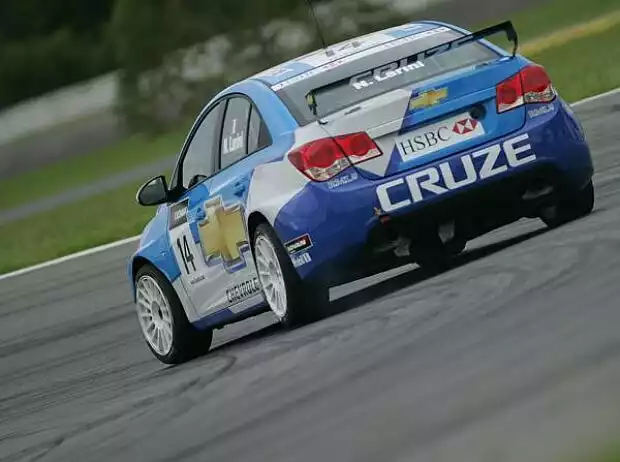 Titel-Bild zur News: Nicola Larini, Curitiba, Curitiba Circuit