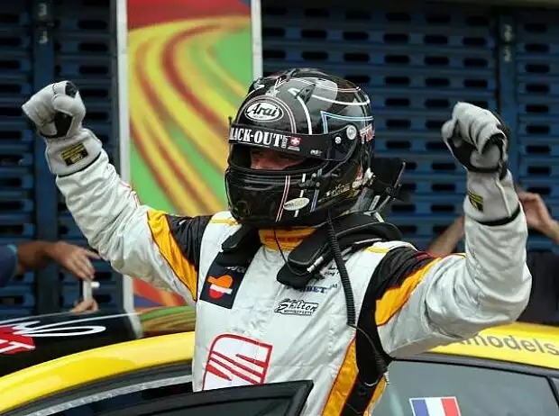 Yvan Muller, Curitiba, Curitiba Circuit Titel-Bild zur News: Yvan Muller, Curitiba, Curitiba Circuit
