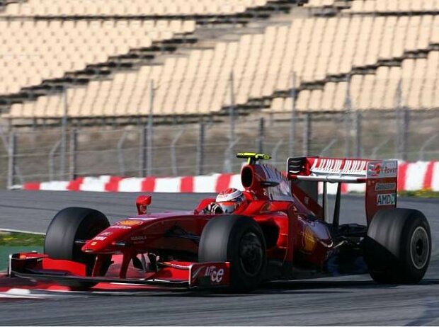 Titel-Bild zur News: Kimi RäikkönenBarcelona, Circuit de Catalunya