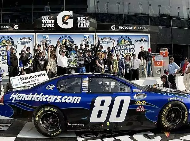 Tony StewartDaytona, Daytona International Speedway Titel-Bild zur News: Tony StewartDaytona, Daytona International Speedway