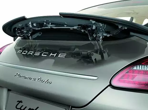 Porsche Panamera Titel-Bild zur News: Porsche Panamera