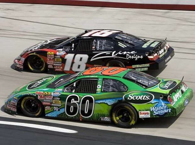 Kyle Busch, Carl EdwardsBristol, Bristol Motor Speedway Kyle Busch, Carl EdwardsBristol, Bristol Motor Speedway