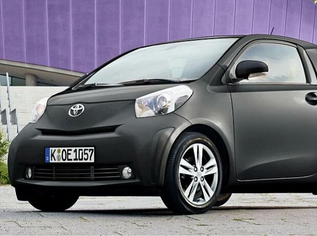 Toyota iQ Toyota iQ