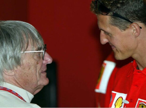 Titel-Bild zur News: Bernie Ecclestone mit Michael Schumacher