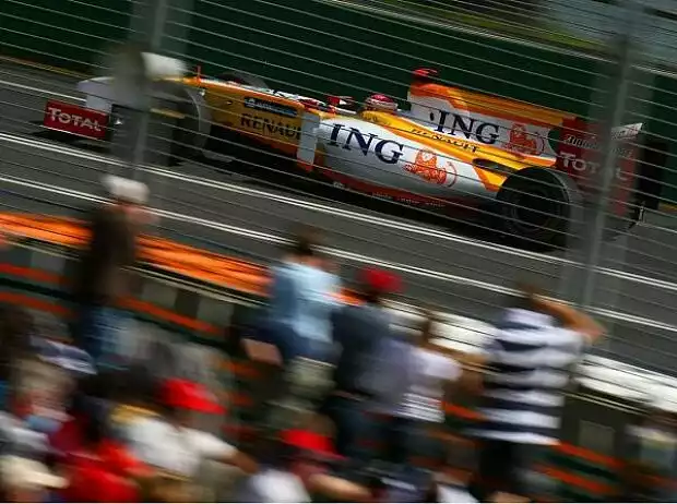Fernando Alonso, Melbourne, Albert Park Titel-Bild zur News: Fernando Alonso, Melbourne, Albert Park