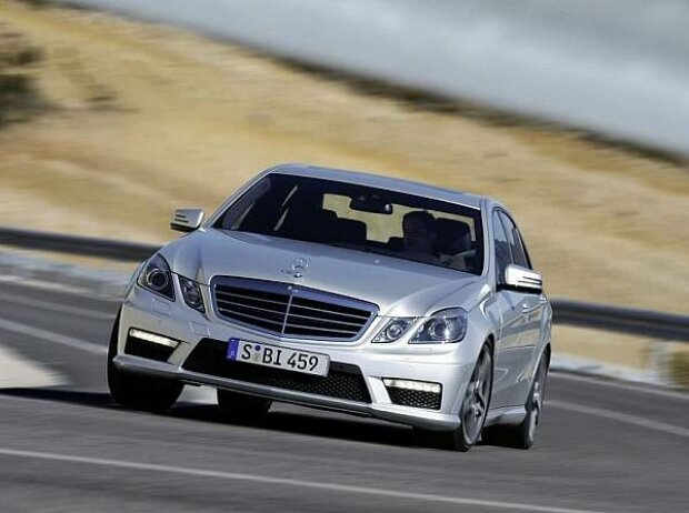 Titel-Bild zur News: Mercedes-Benz E 63 AMG