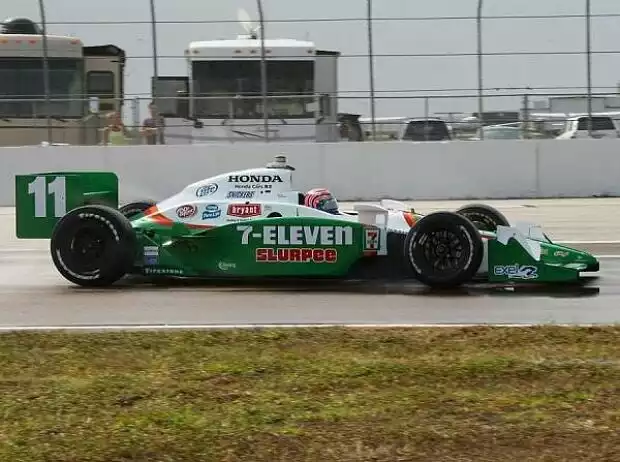 Tony Kanaan Titel-Bild zur News: Tony Kanaan