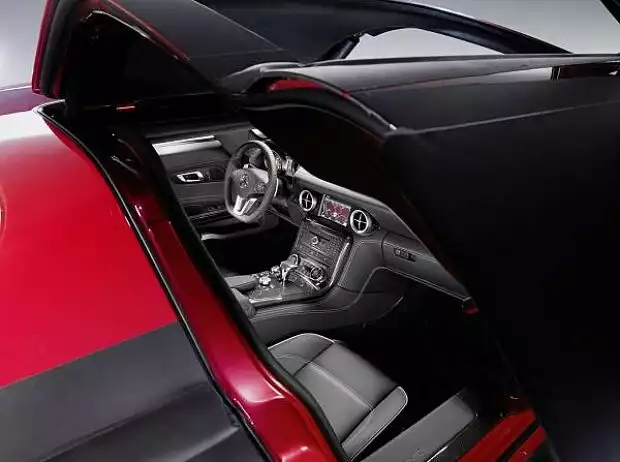 SLS AMG Titel-Bild zur News: SLS AMG