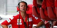 Bild zum Inhalt: Lauda: "Ferrari kann doch nicht so blöd sein"