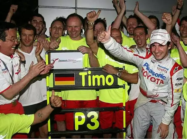 Titel-Bild zur News: Jarno Trulli, Timo Glock, Tadashi Yamashina